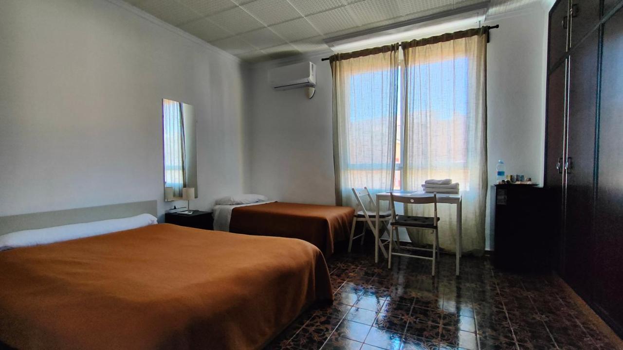 Moncófar Pension Benavente Ap-7 3Min Coche Playa 5 Min Self Check-In 24H מראה חיצוני תמונה